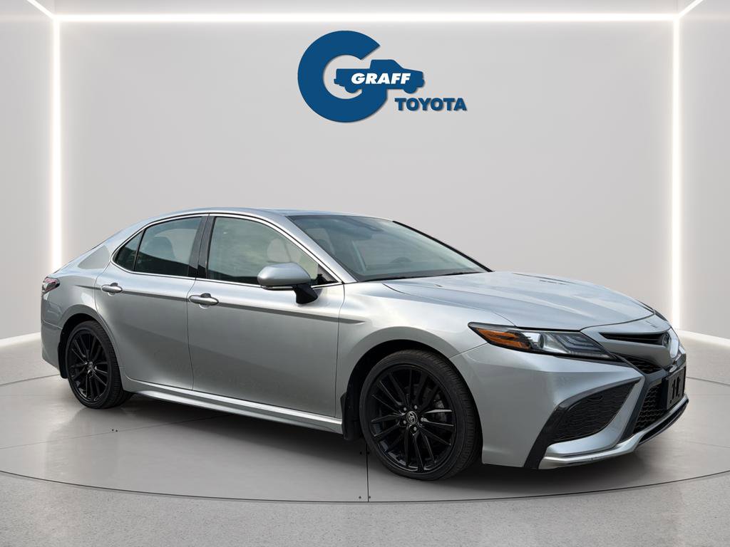 Used 2023 Toyota Camry XSE image 10