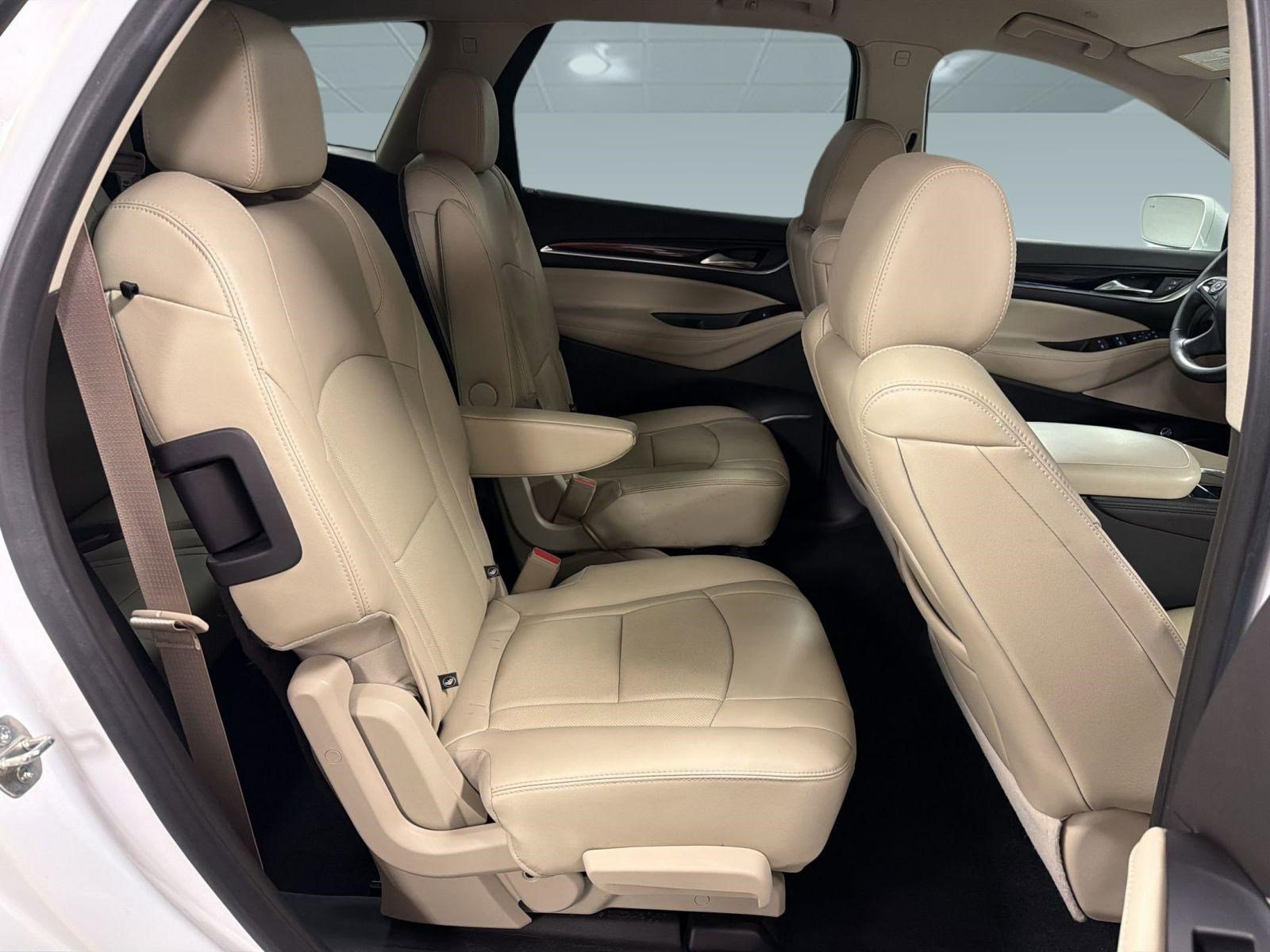 Used 2020 Buick Enclave Essence FWD image 28