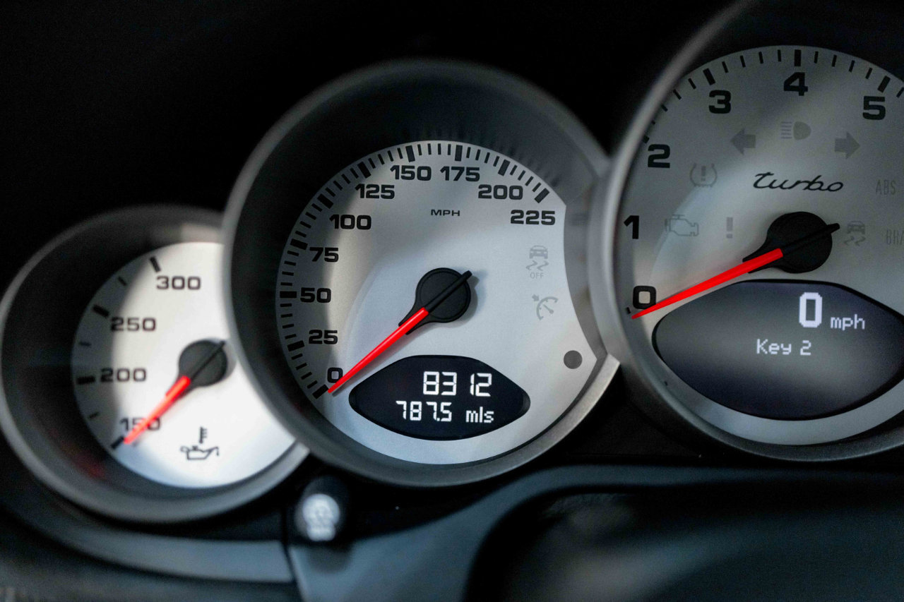 Used 2012 Porsche 911 Turbo image 42