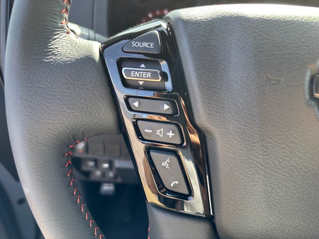 New 2025 Nissan Frontier PRO-4X w/ Interior Protection Package AWD/4WD image 7