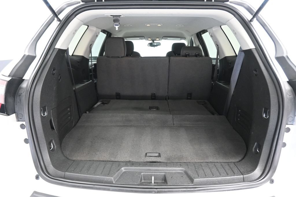 Used 2017 Chevrolet Traverse LT w/ Style and Technology Package AWD/4WD image 53