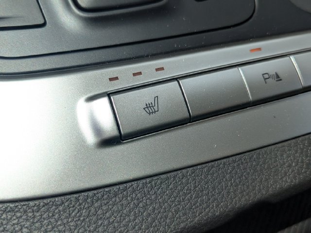 New 2026 Kia Carnival FWD image 21