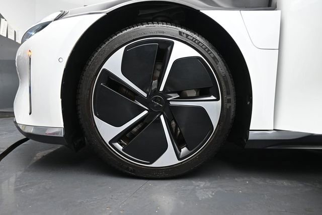 Used 2023 Lucid Air Touring AWD/4WD image 32