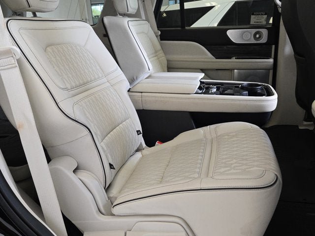 Used 2020 Lincoln Navigator Black Label AWD/4WD image 6