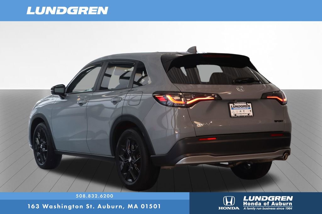 Used 2024 Honda HR-V Sport image 4