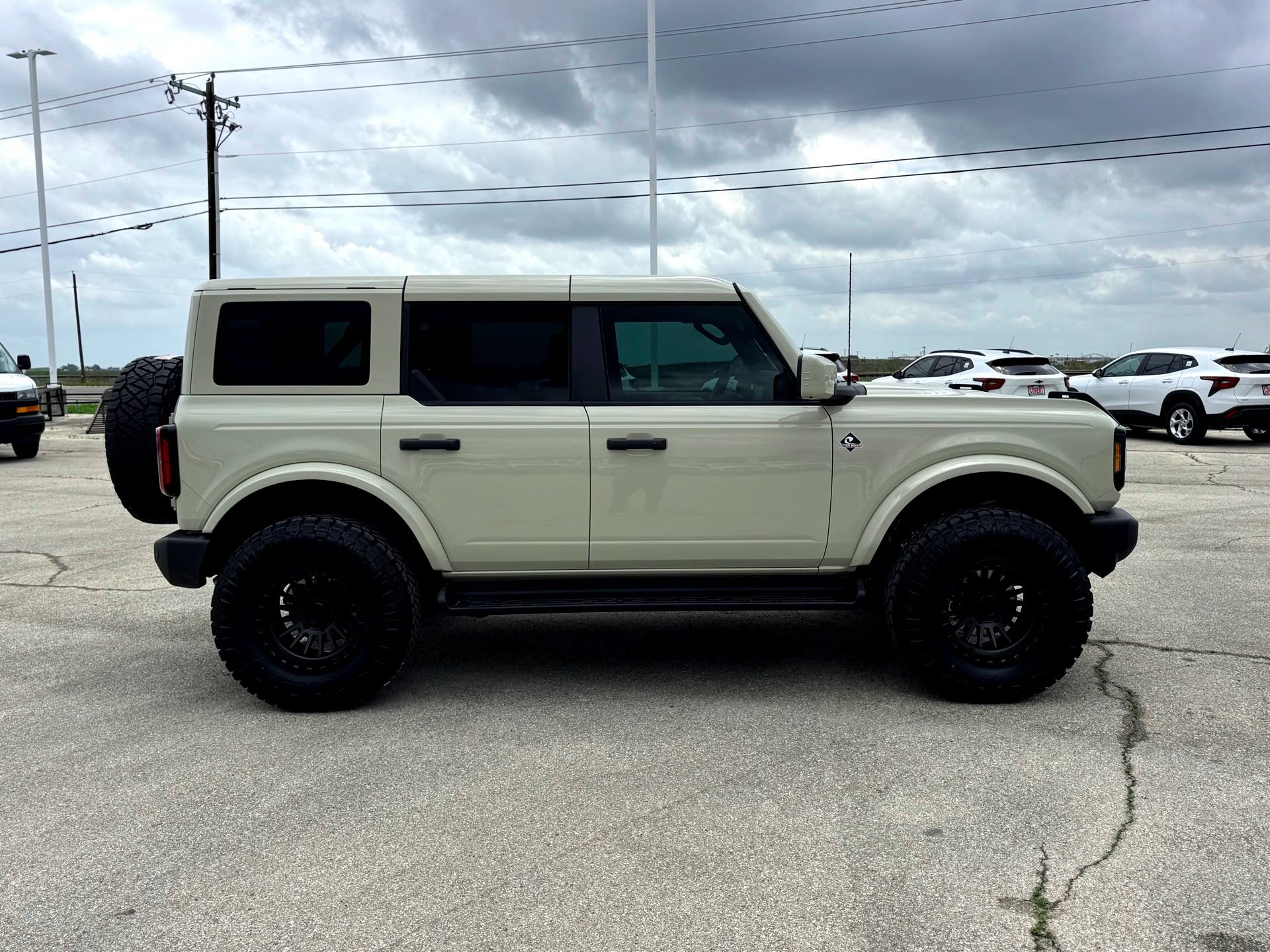 Used 2026 Ford Bronco Outer Banks AWD/4WD image 6