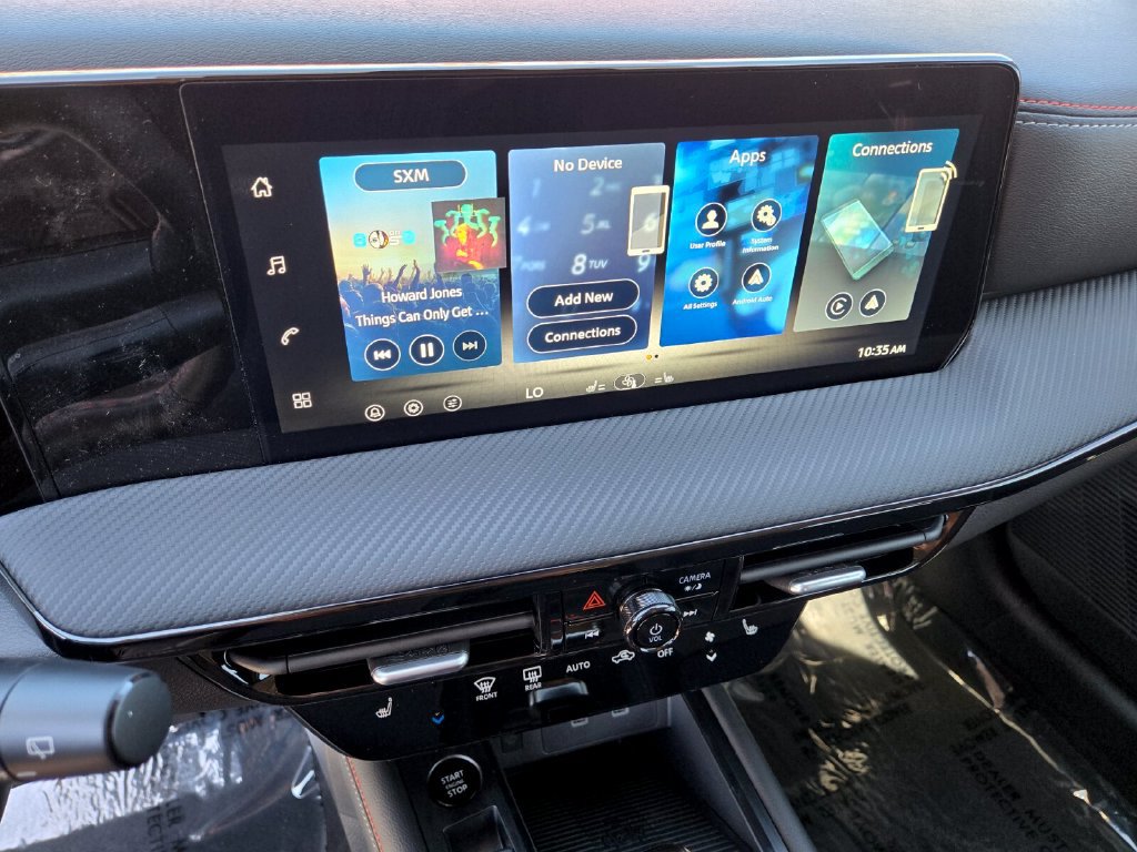 New 2027 Nissan Kicks SR AWD/4WD image 27