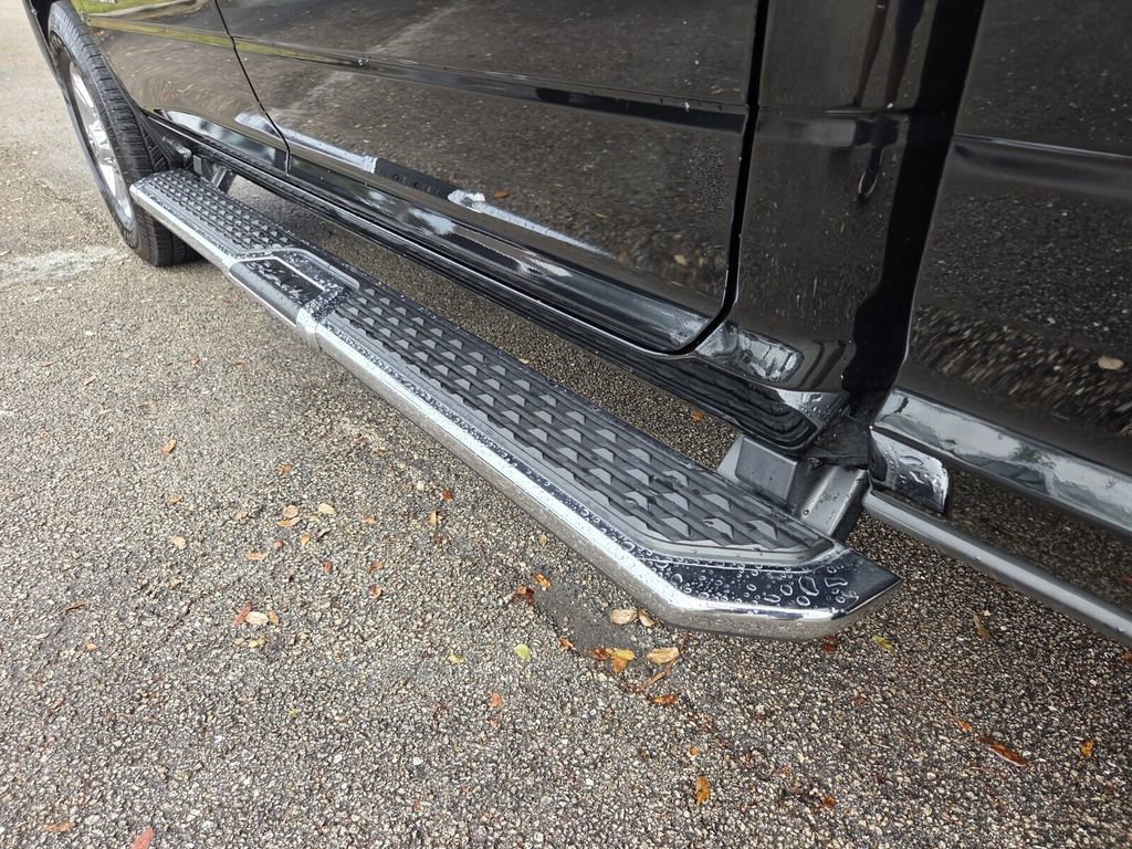 Used 2024 RAM 2500 Big Horn w/ Bed Utility Group image 23