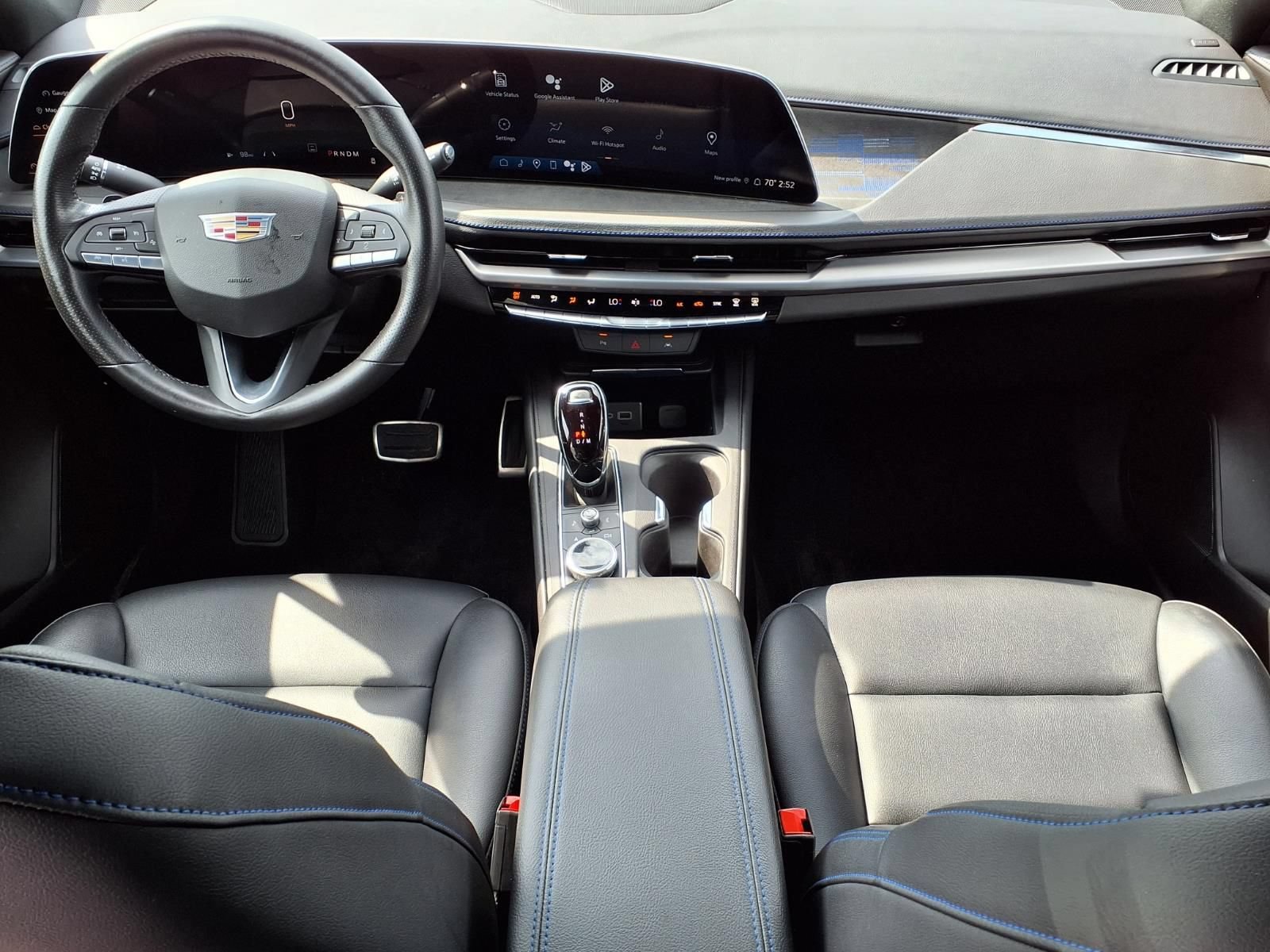 Used 2024 Cadillac XT4 Sport w/ LPO, Floor Liner Package FWD image 12