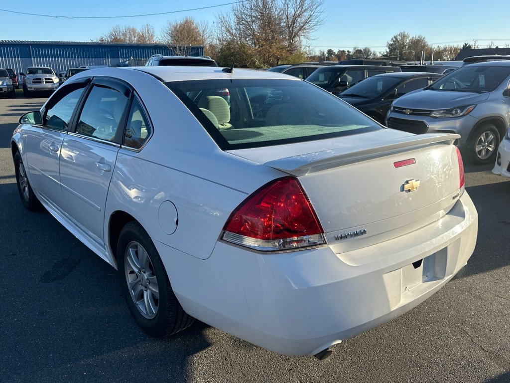 Used 2014 Chevrolet Impala Limited LS image 3