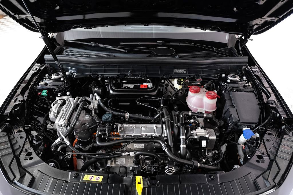 Used 2024 Mercedes-Benz EQB 250+ w/ Winter Package image 49