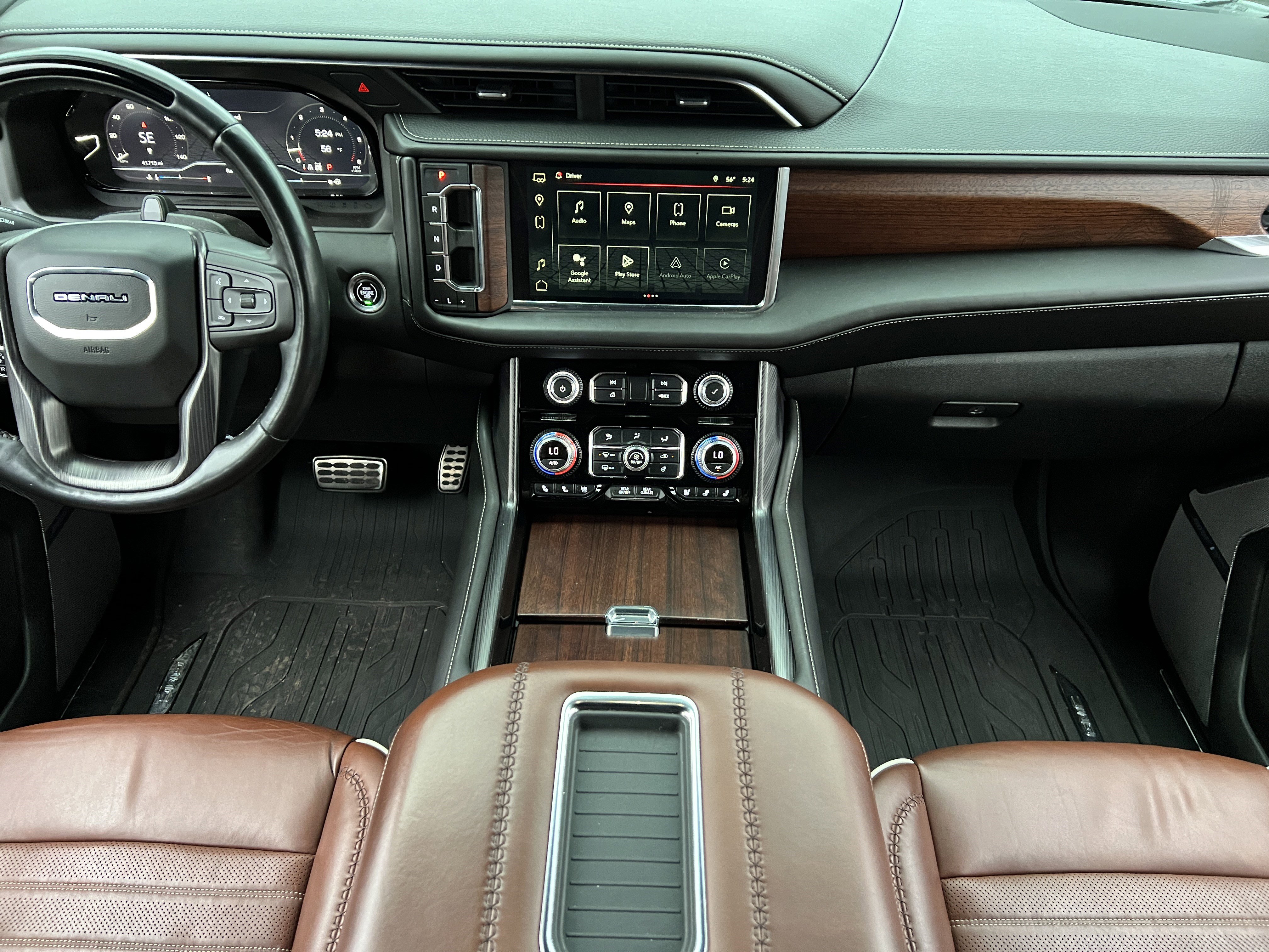 Used 2023 GMC Yukon XL Denali Ultimate w/ LPO, Floor Liner Package image 35