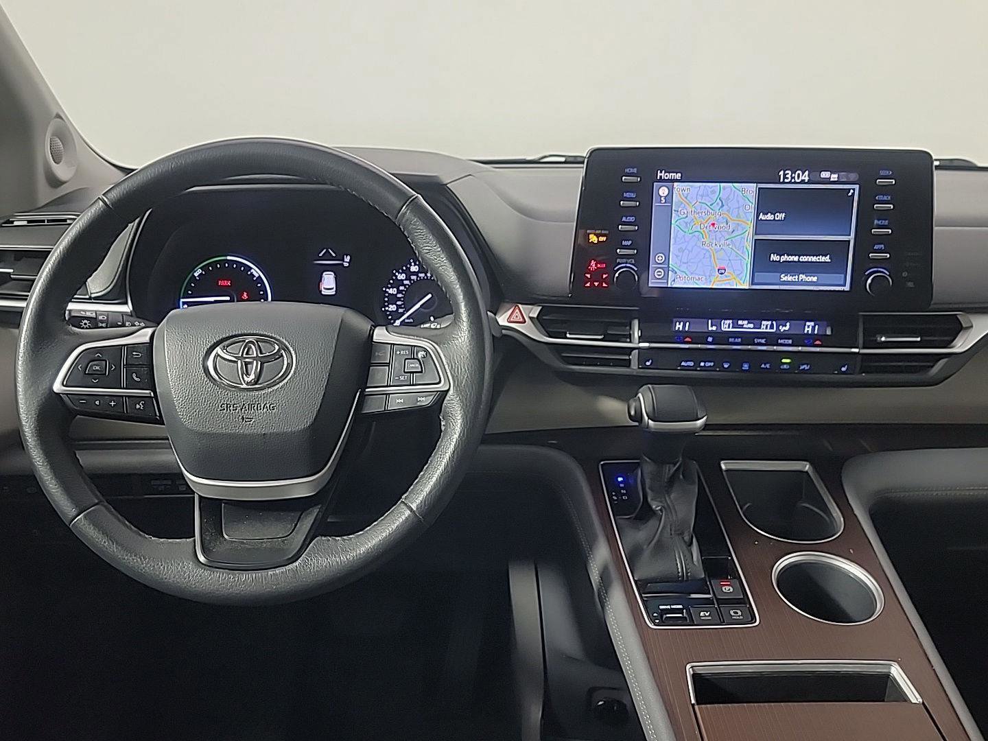 Used 2022 Toyota Sienna XLE w/ XLE Plus Package image 21