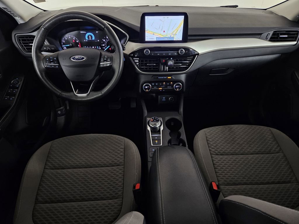 Used 2021 Ford Escape SE w/ SE Sport Appearance Package image 9