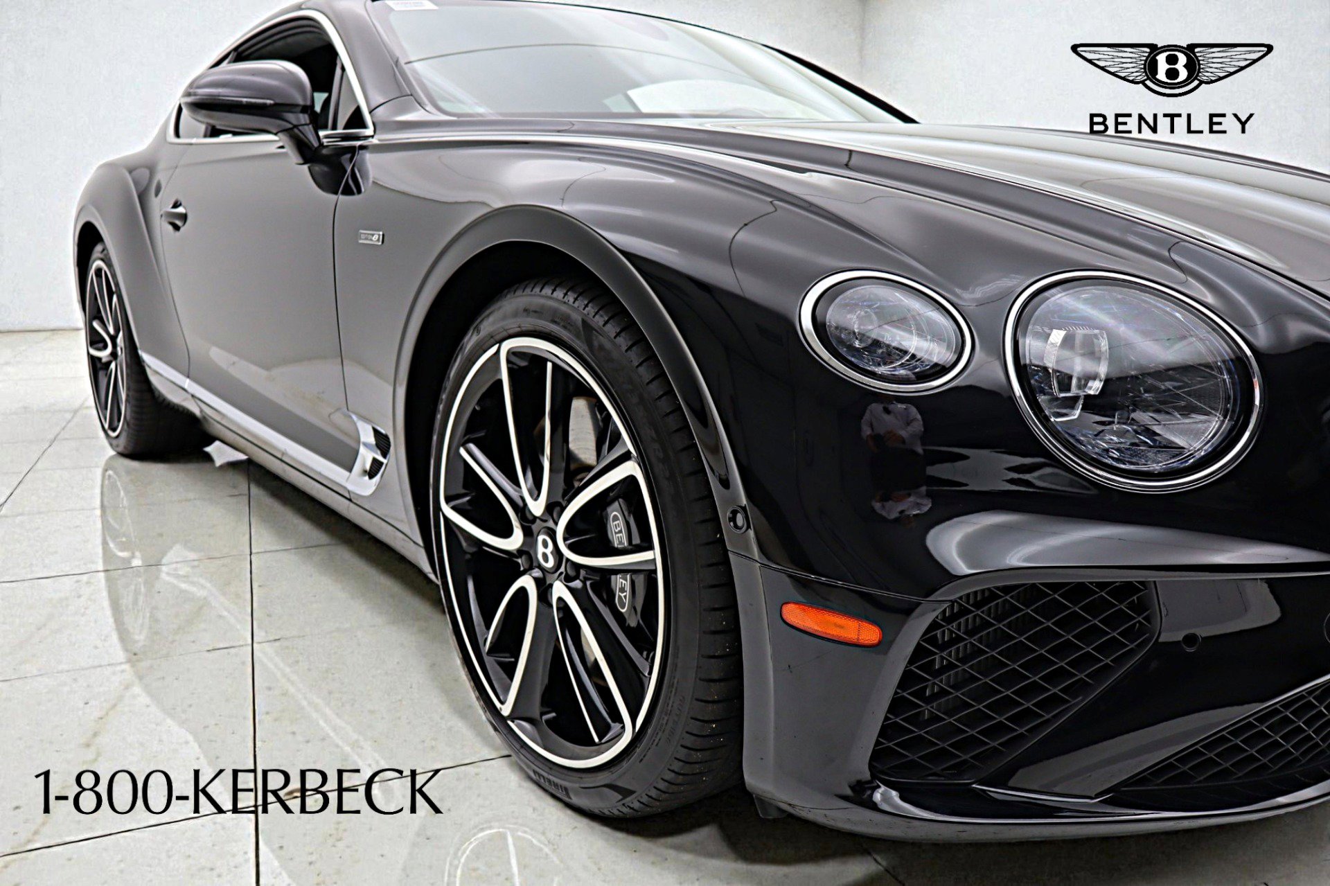 Used 2024 Bentley Continental GT image 5