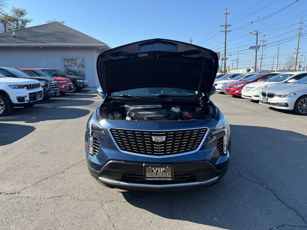 Used 2019 Cadillac XT4 Premium Luxury w/ Cold Weather Package image 33