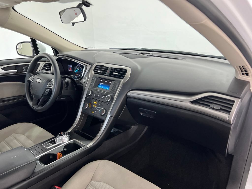 Used 2018 Ford Fusion S FWD image 26