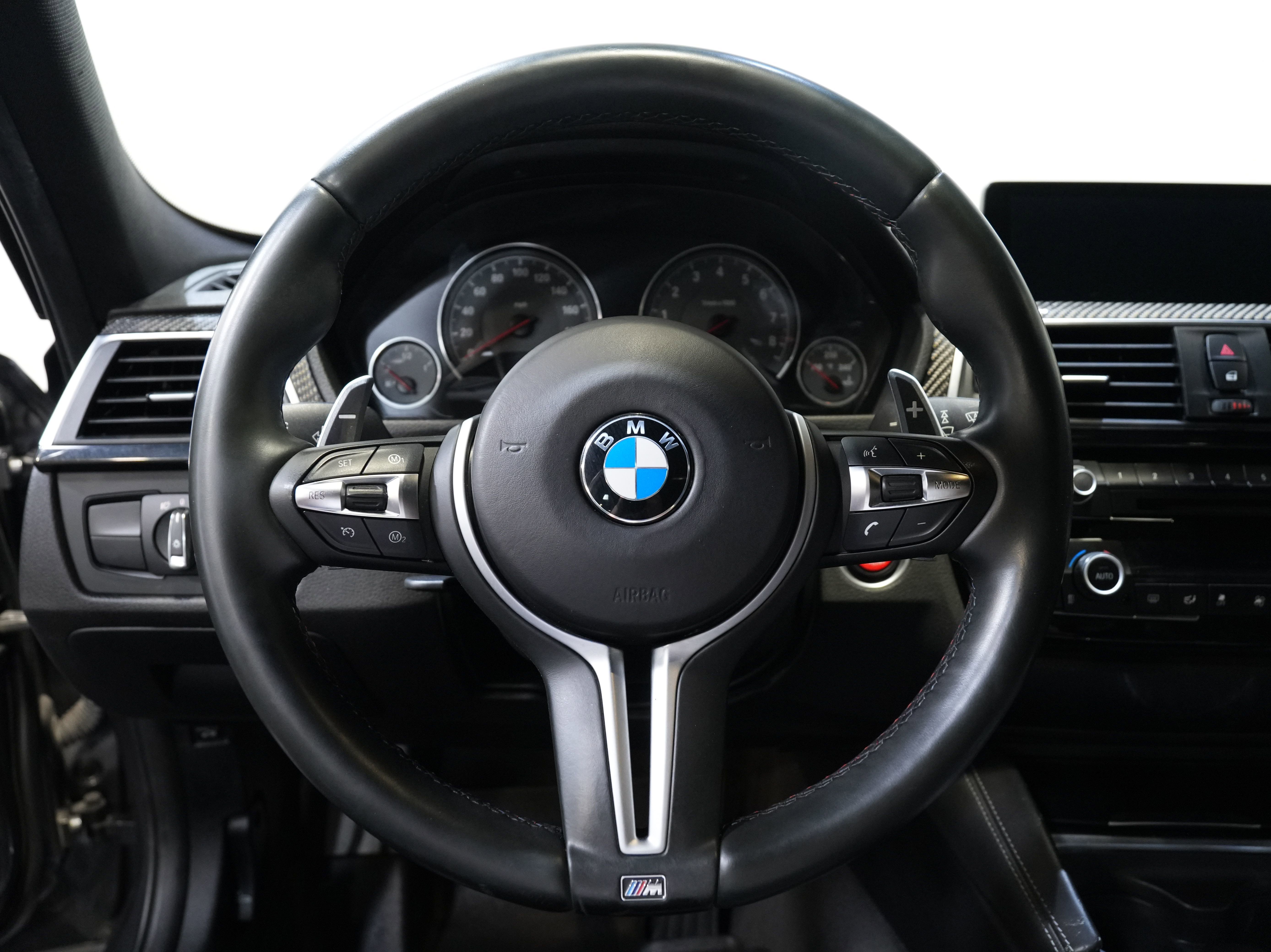 Used 2016 BMW M3 image 40