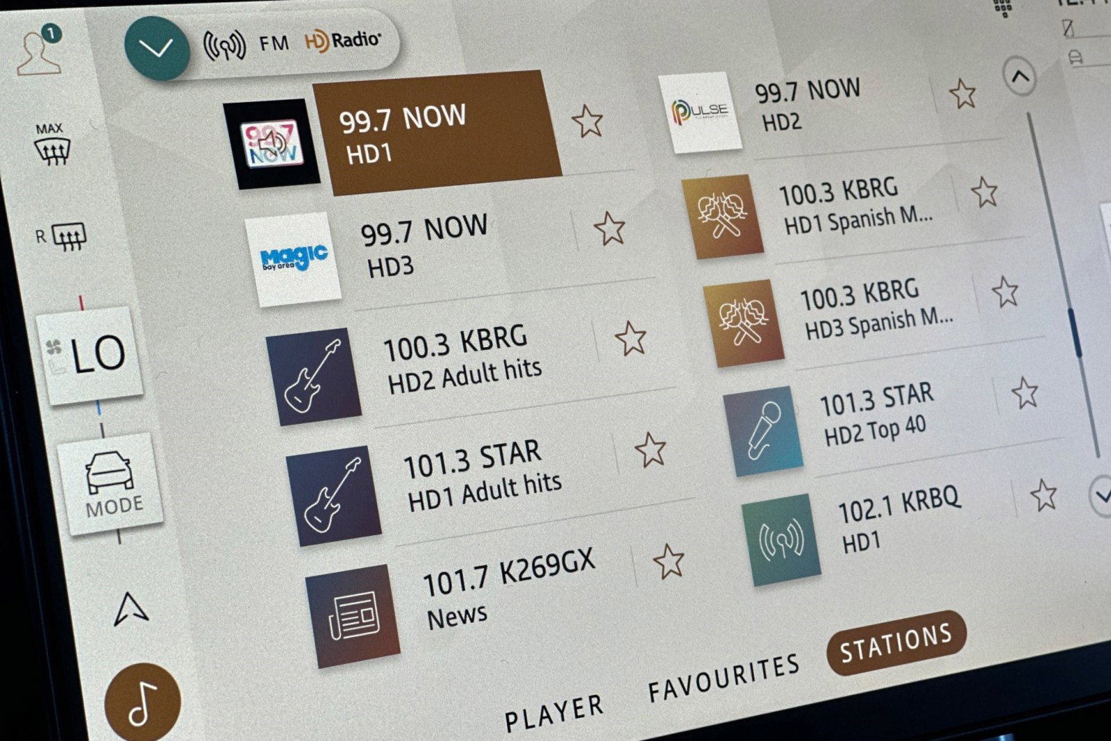 New 2026 Land Rover Range Rover Long Wheelbase SE image 17