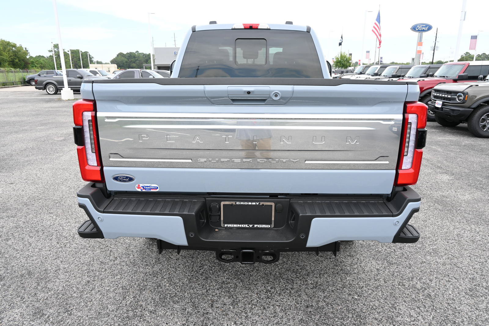 New 2026 Ford F250 Platinum w/ Platinum Plus Package AWD/4WD image 4
