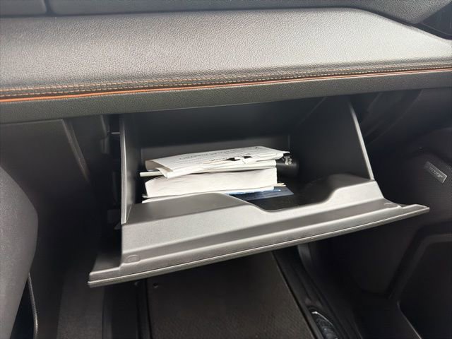 Used 2022 GMC Sierra 1500 AT4 w/ Technology Package image 40