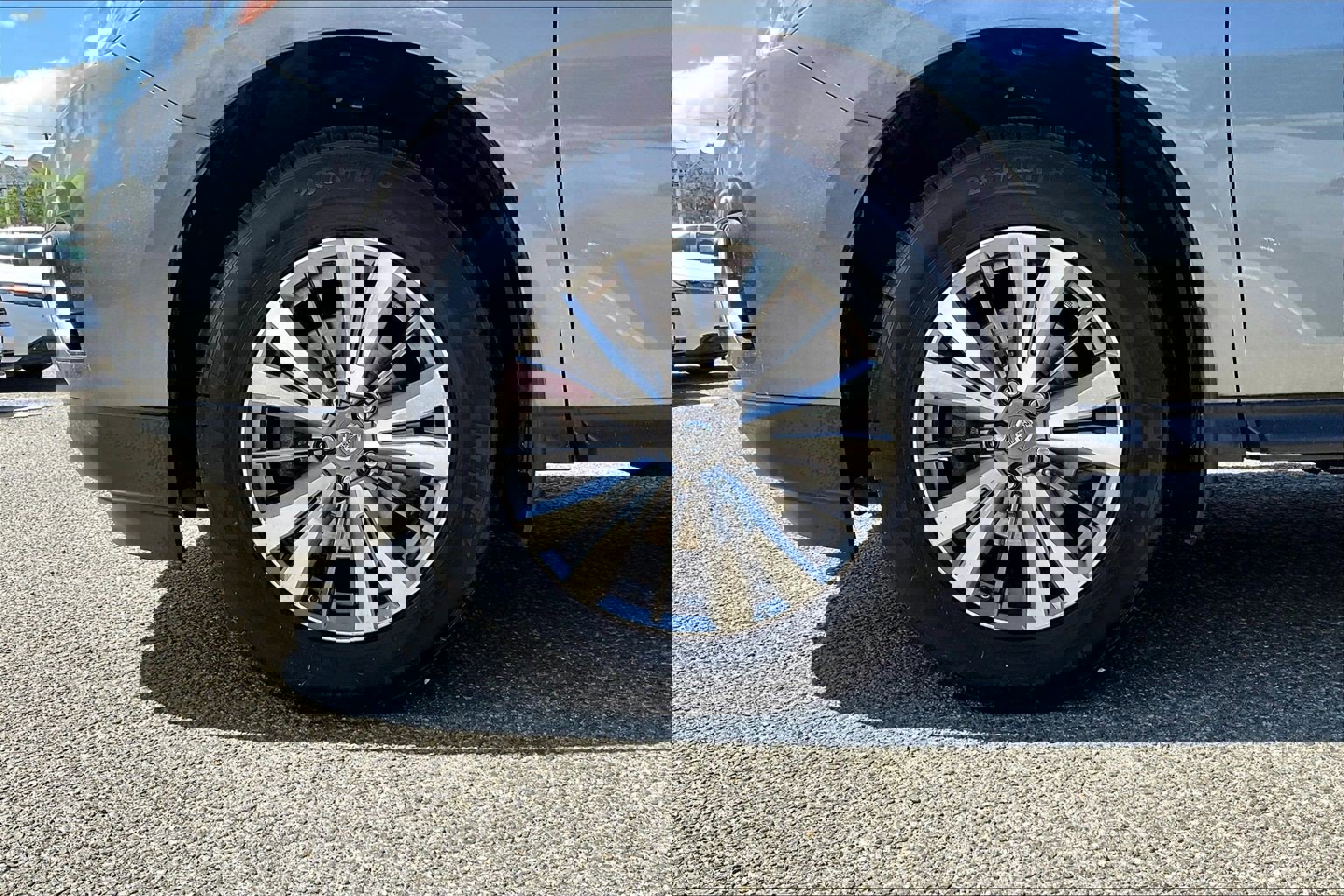 Used 2018 Nissan Pathfinder S image 8