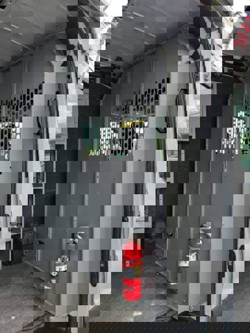 Used 2024 Ford Transit 250 148 Medium Roof w/ Load Area Protection Package image 7