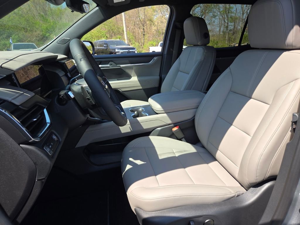 New 2026 GMC Acadia Elevation w/ Elevation Premium Package FWD image 15