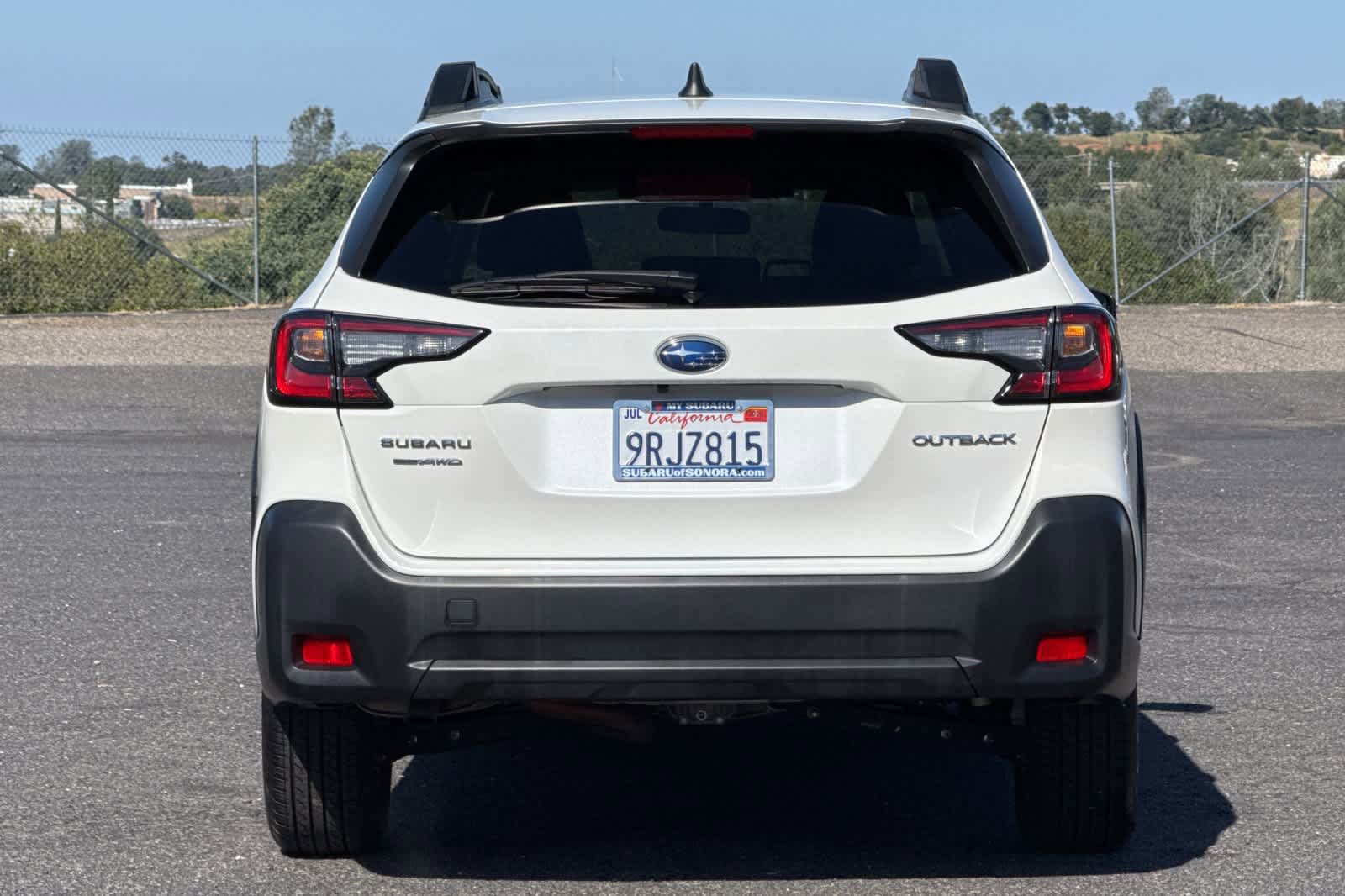 Used 2023 Subaru Outback Premium AWD/4WD image 4