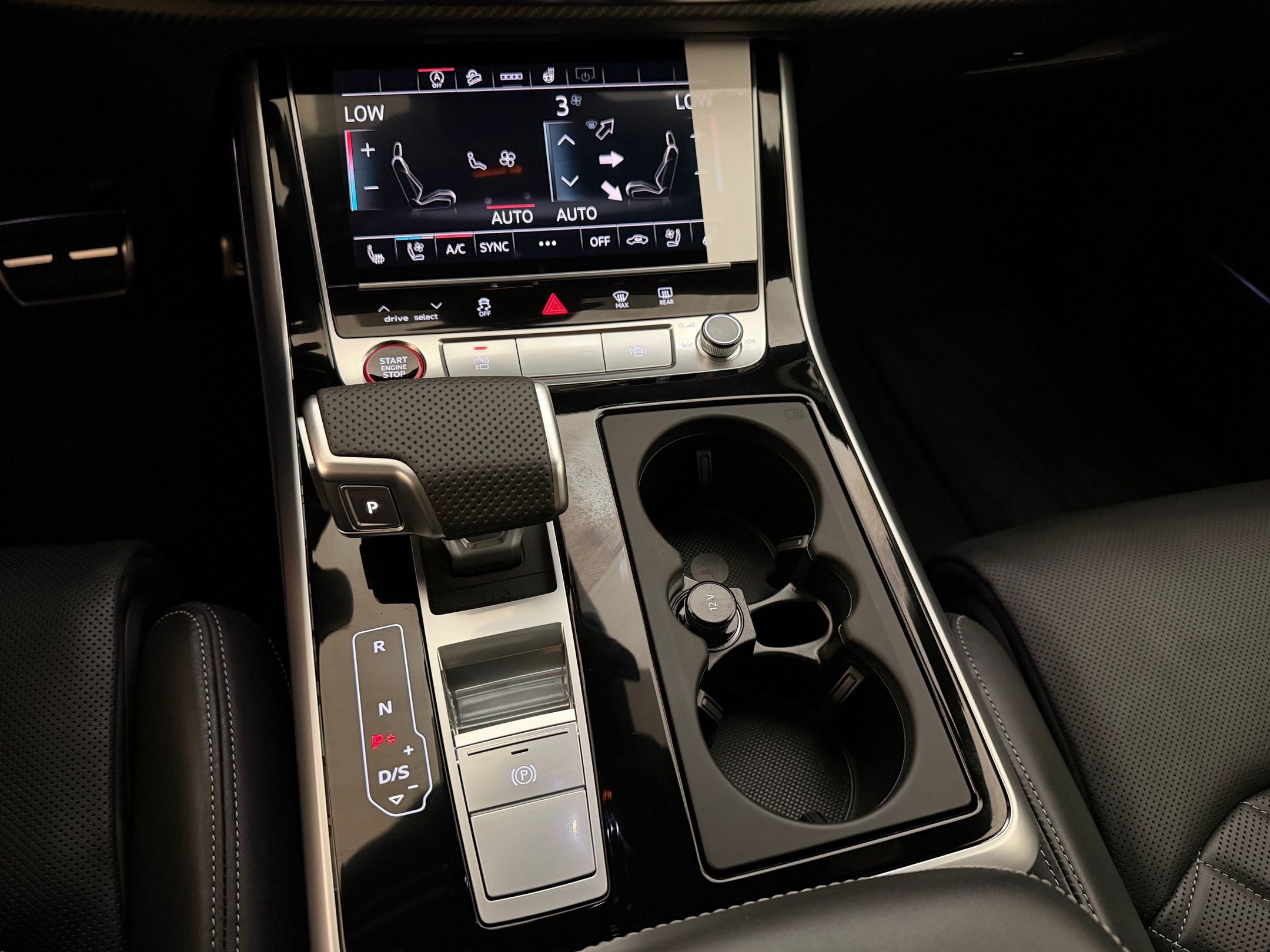 New 2026 Audi SQ7 Premium Plus AWD/4WD image 19