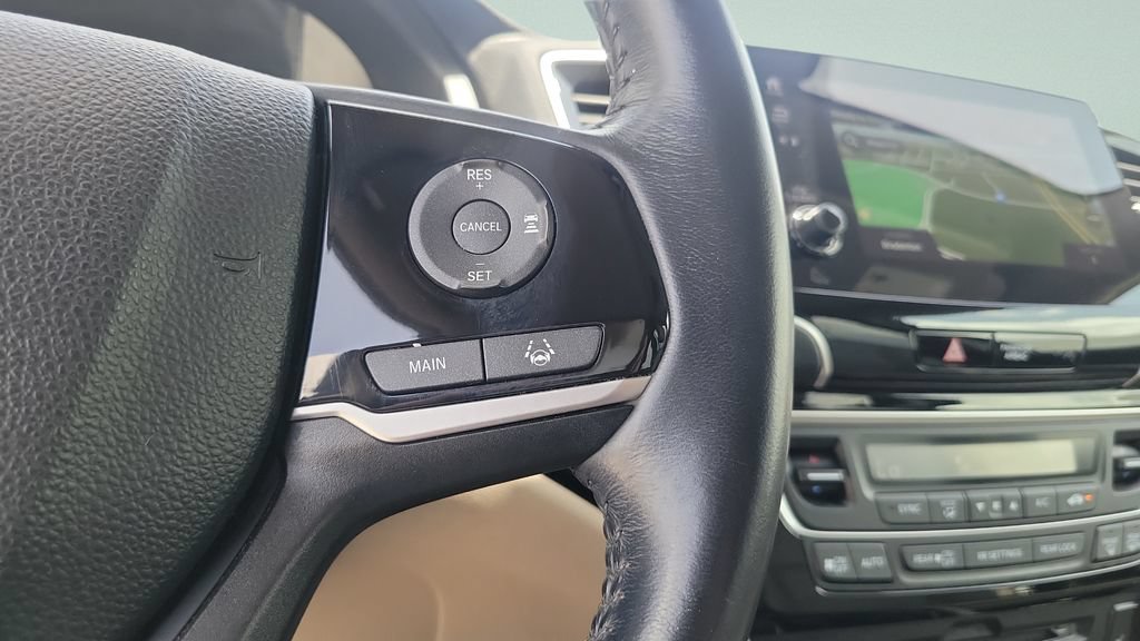 Used 2021 Honda Pilot Touring image 22