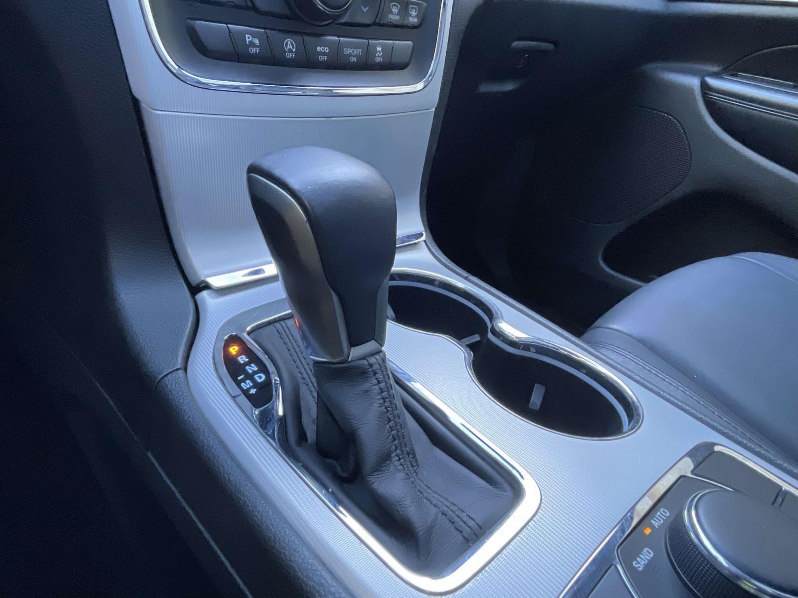Used 2018 Jeep Grand Cherokee Limited AWD/4WD image 34