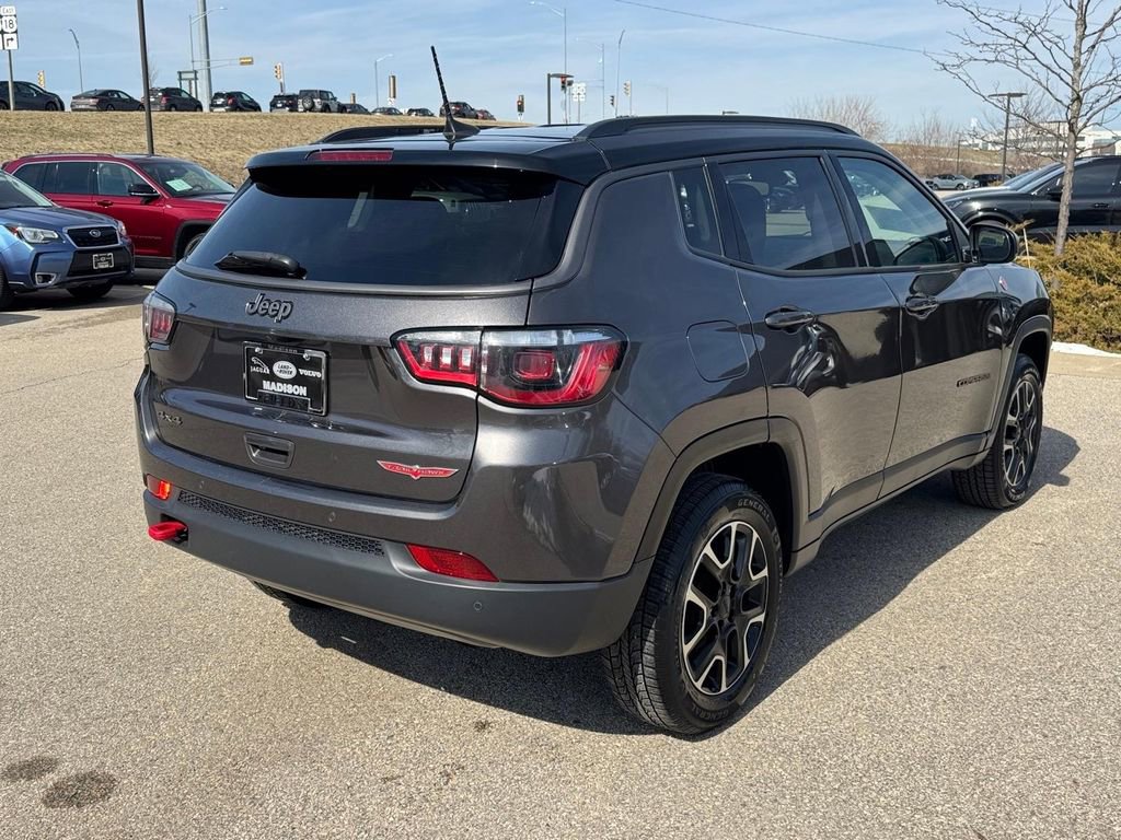 Used 2021 Jeep Compass Trailhawk image 4