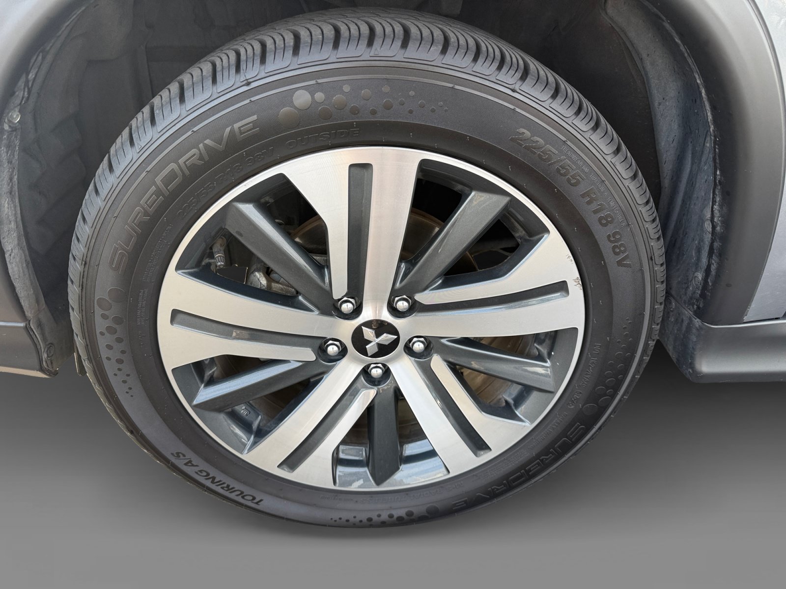 Used 2024 Mitsubishi Outlander Sport SE AWD/4WD image 9