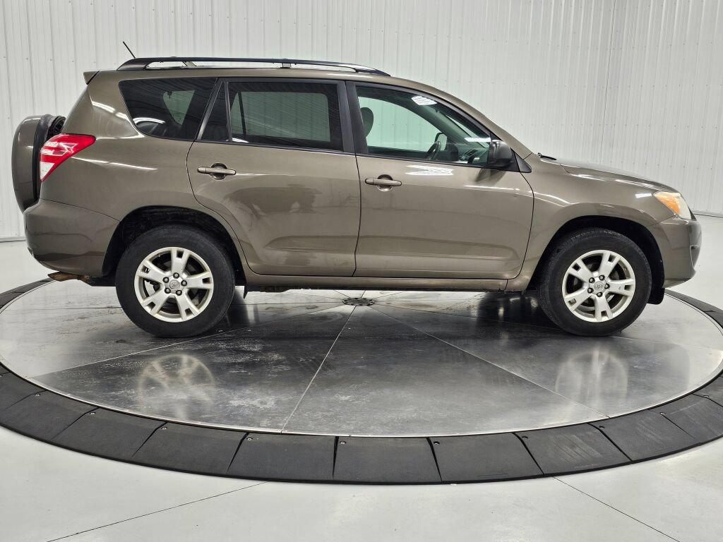 Used 2011 Toyota RAV4 4WD w/ Upgrade Value Pkg image 6