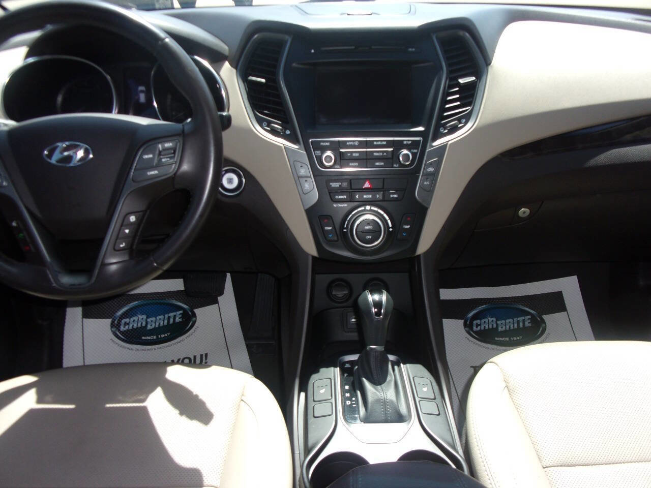 Used 2017 Hyundai Santa Fe Sport 2.0T FWD image 15