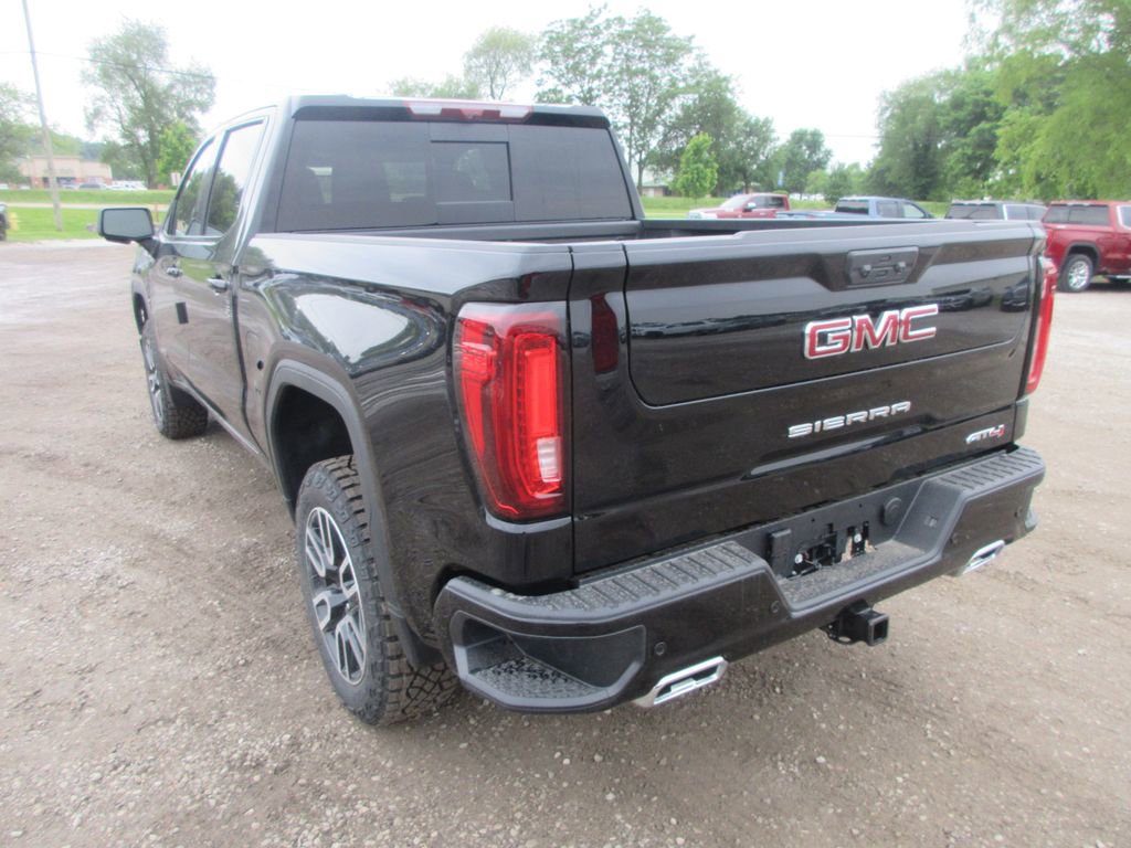 New 2026 GMC Sierra 1500 AT4 w/ AT4 Premium Package AWD/4WD image 9