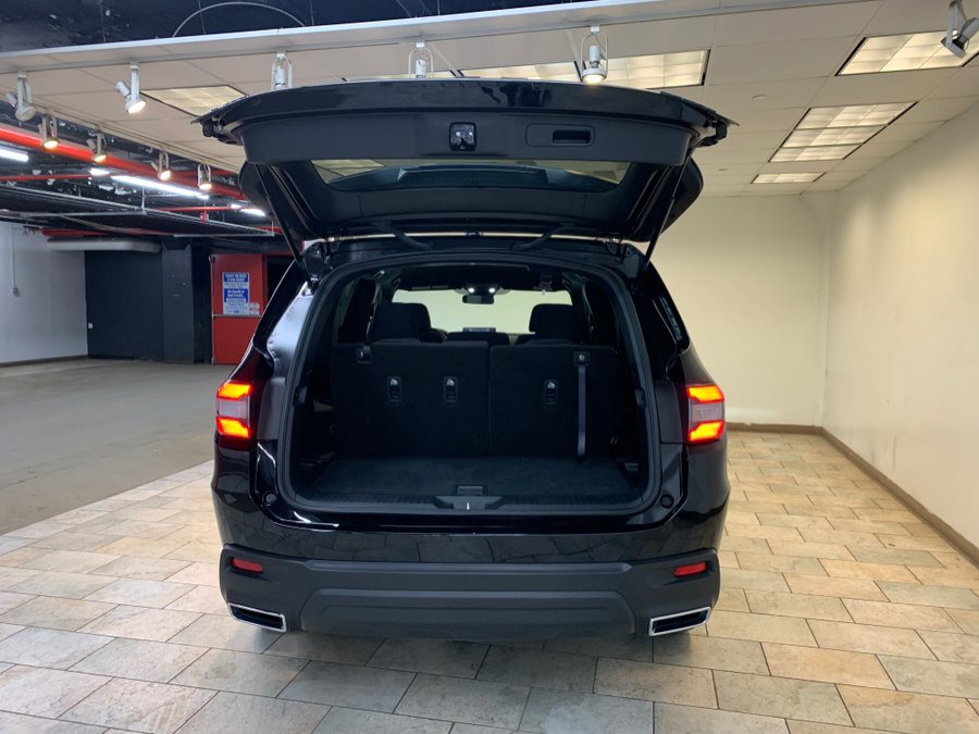Used 2025 Honda Pilot Sport image 43