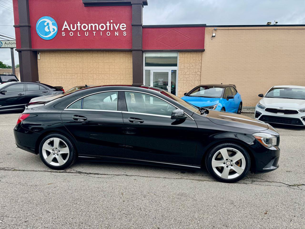 Used 2015 Mercedes-Benz CLA 250 4MATIC image 6