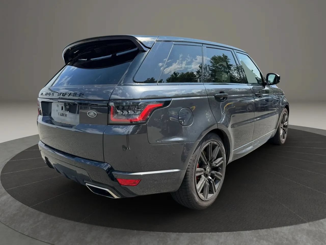 Used 2020 Land Rover Range Rover Sport HST AWD/4WD image 5
