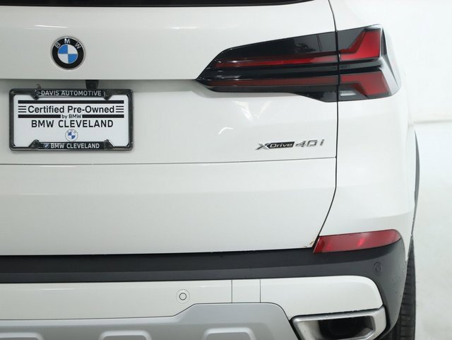 Used 2026 BMW X5 xDrive40i w/ Climate Comfort Package image 45