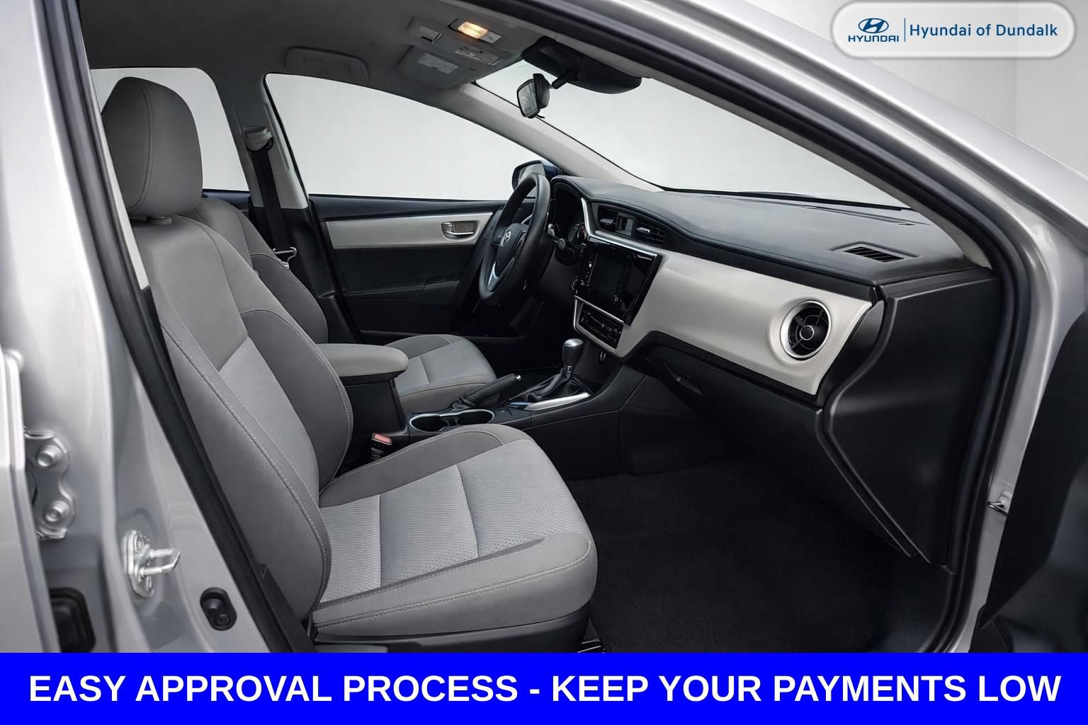 Used 2019 Toyota Corolla LE FWD image 15