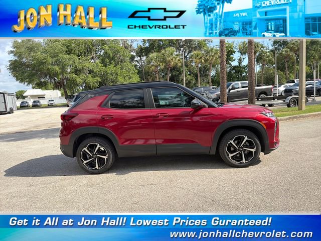 Used 2021 Chevrolet TrailBlazer RS w/ Technology Package FWD image 13