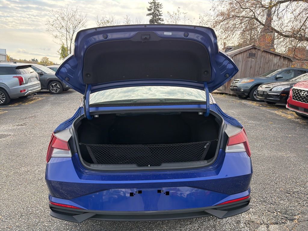 Used 2022 Hyundai Elantra SEL image 15