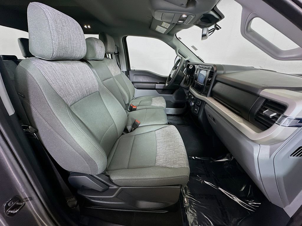 Used 2023 Ford F250 XLT image 12