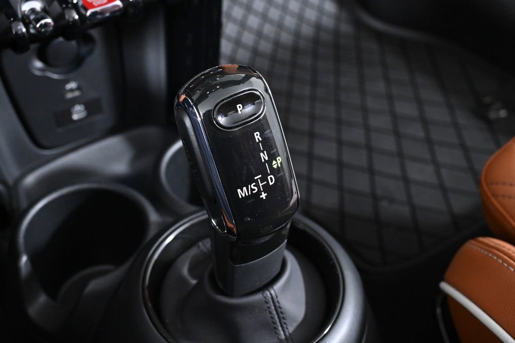 Certified 2023 MINI Cooper S image 19