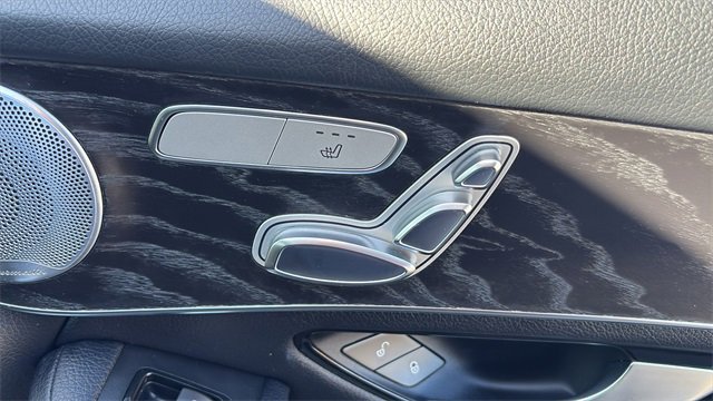 Used 2018 Mercedes-Benz GLC 300 GLC 300 image 33