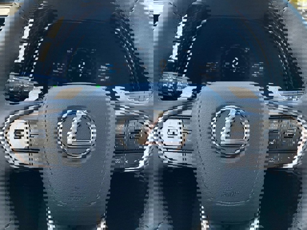 Used 2025 Lexus RX 350h image 23