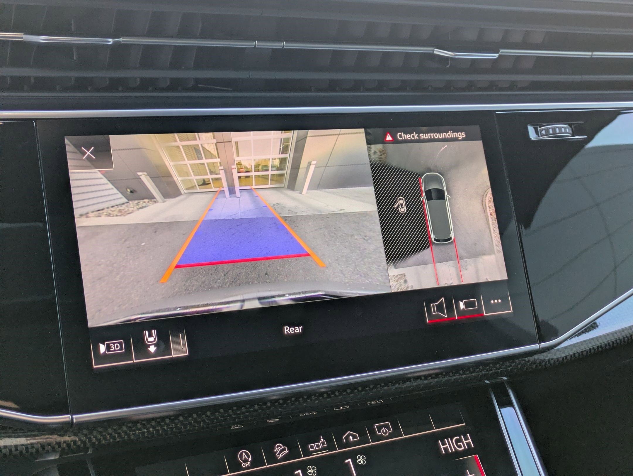 Used 2020 Audi SQ7 Premium Plus w/ SQ7 Black Optic Package image 22