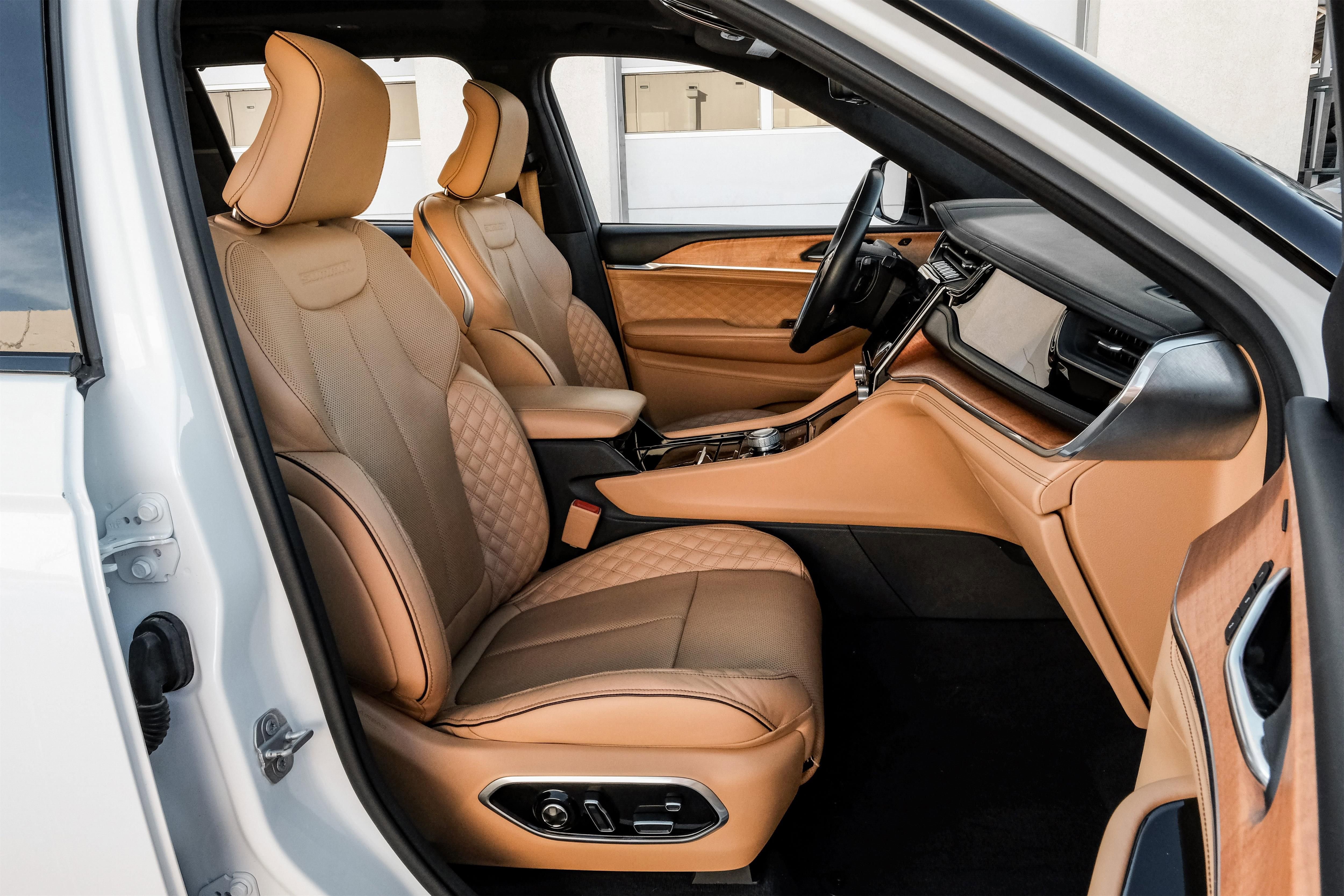 Used 2022 Jeep Grand Cherokee L Summit image 36